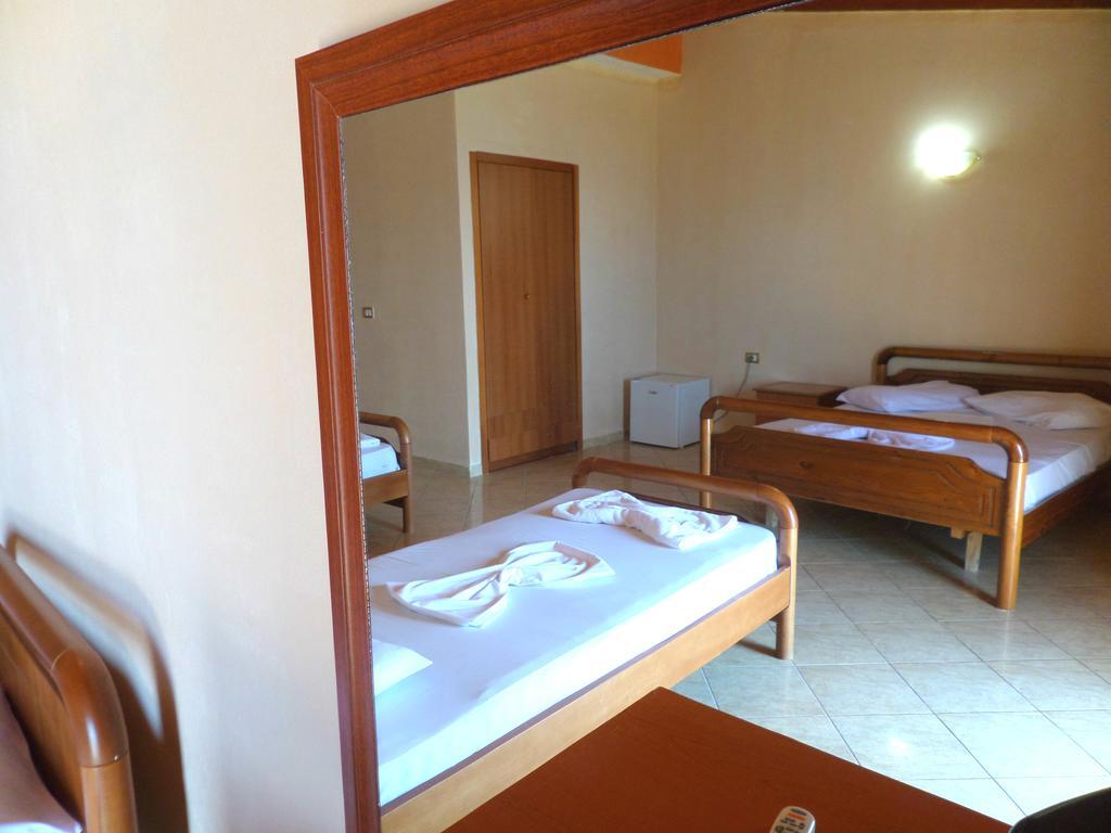 Hotel Belle Vue Dhërmi Camera foto