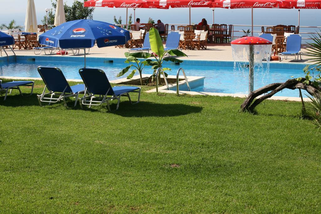 Hotel Belle Vue Dhërmi Esterno foto