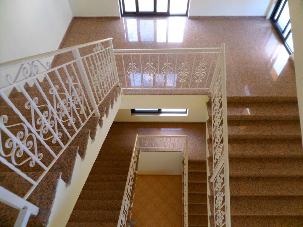 Hotel Belle Vue Dhërmi Esterno foto